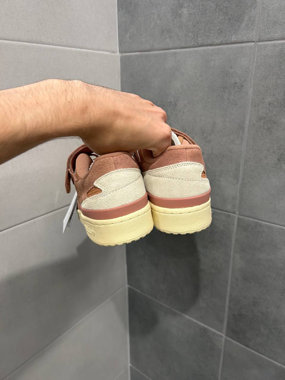 ADIDAS FORUM 84 LOW CLAY STRATA