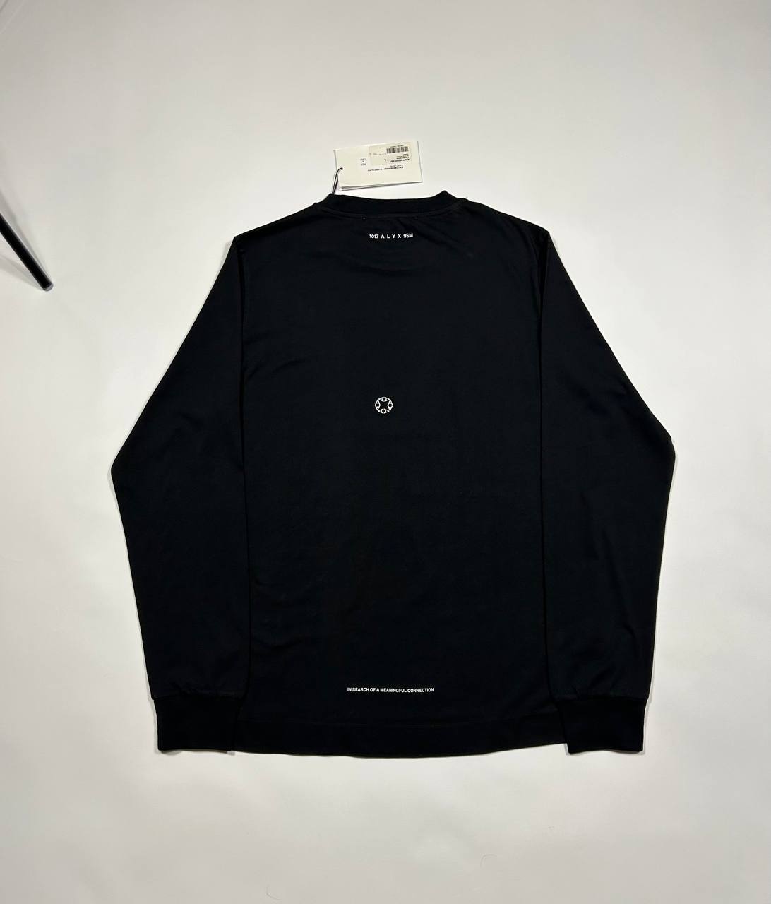 1017 ALYX 9SM BLACK SCRIPT L/S TEE