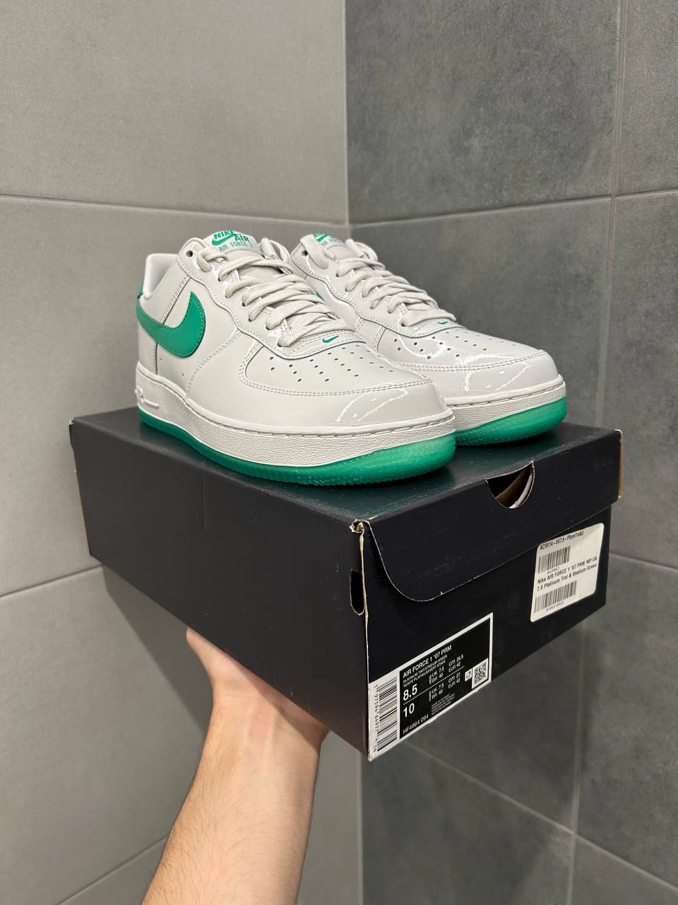 NIKE AIR FORCE 1 ‘07 PRM WP PLATINUM TINT & STADIUM GREEN