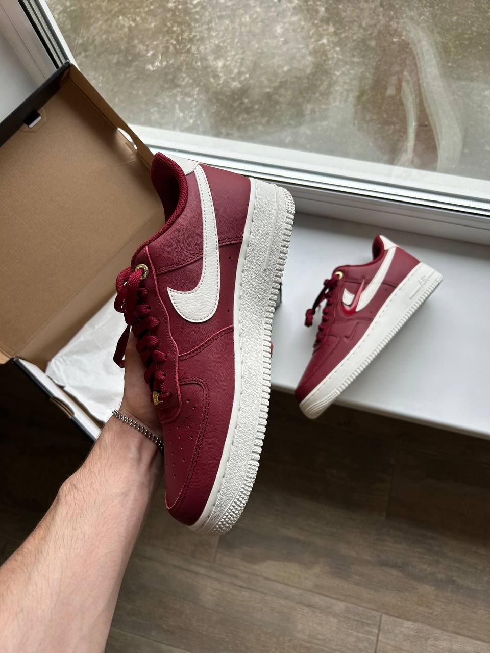 NIKE AIR FORCE 1 ‘07 PRM «TEAM RED/SAIL/GYM RED»