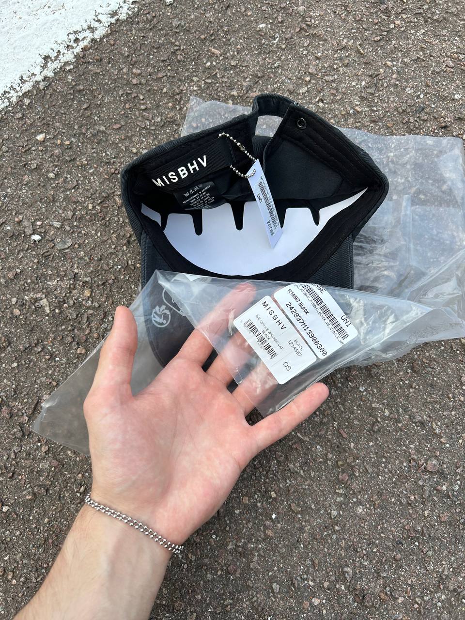 MISBHV «WE CIRCLE» BLACK CAP