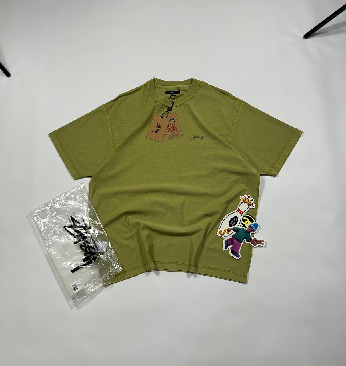 STUSSY «LAZY/MOSS» TEE