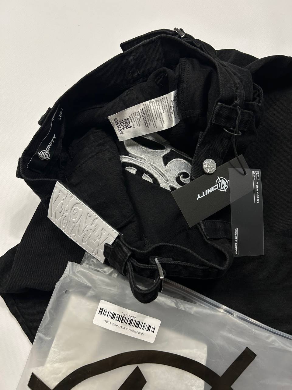 VICINITY HAVOC DENIM BLACK & WHITE